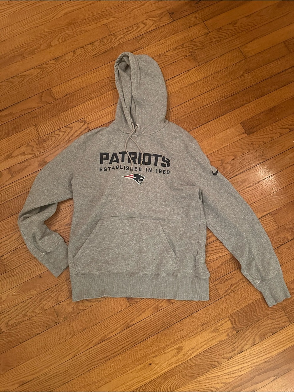 Patriots Gray Pullover Hoodie - Women’s Casual Sweatshirt